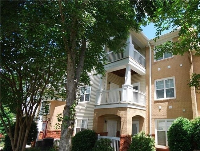 Building Photo - Pristine Condo located in The Copper Ridge...