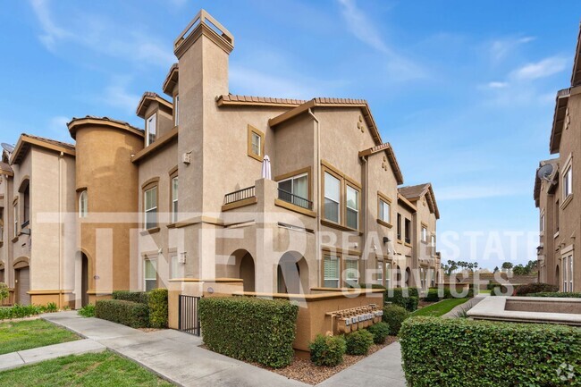 Building Photo - Beautifully updated Natomas Condo in Gated... Unit #1516