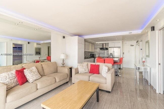 Building Photo - 401 Ocean Dr Unit 1124