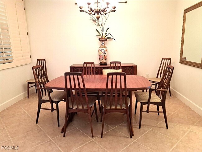 Photo - 11600 Court of Palms Unit 206