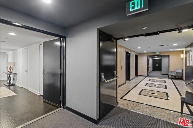 Photo - 10445 Wilshire Blvd Unit 204