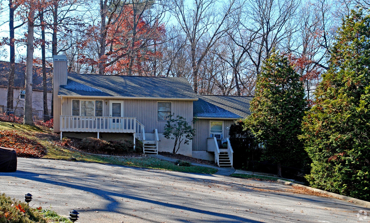 Photo - 127 Riverview Dr Apartments