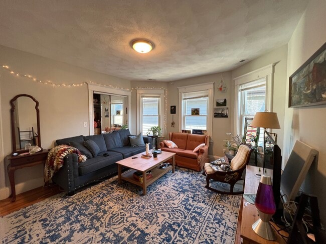 Photo - 305 Highland Ave Unit #3