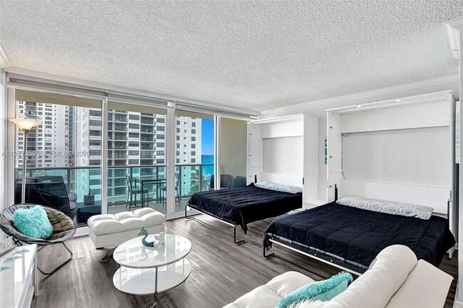 Building Photo - 2501 S Ocean Dr Unit 804 (Available June 27)