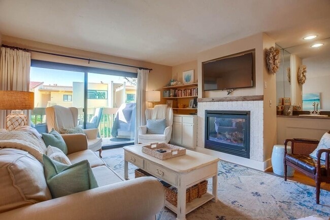 Photo - 429 S Sierra Ave Unidad 128