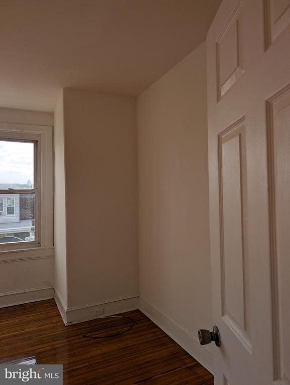 Photo - 7335 Garman St