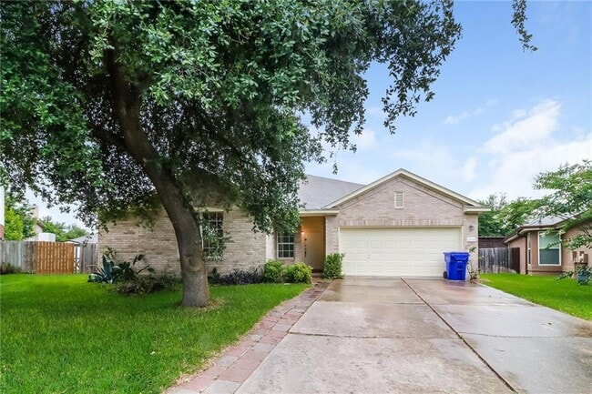 Building Photo - 1628 War Horse Ln