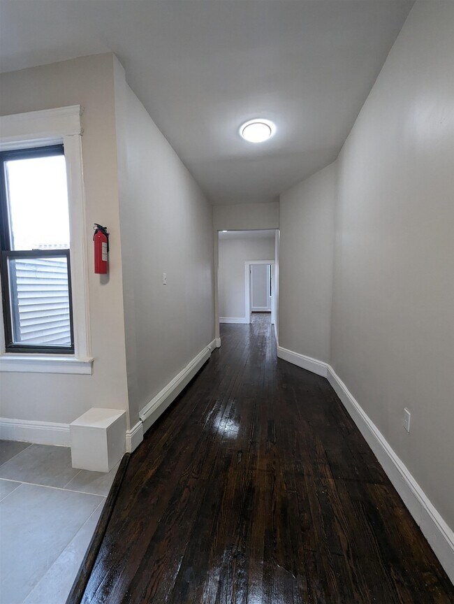 Photo - 215 64th St Unidad 5