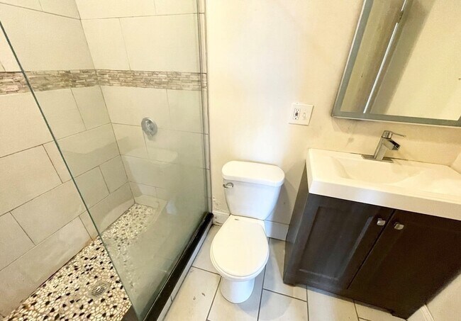 Photo - 92 L St Unit 2