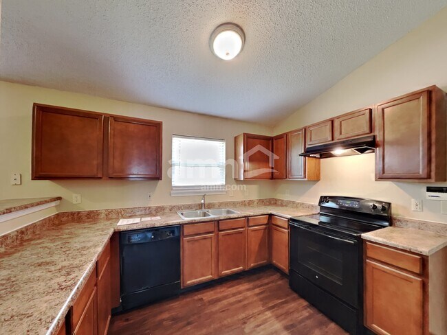 Photo - 358 Bent Stream Ln