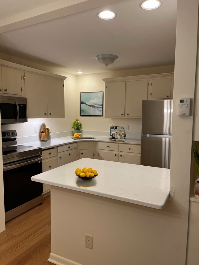 kitchen - Lexington Green