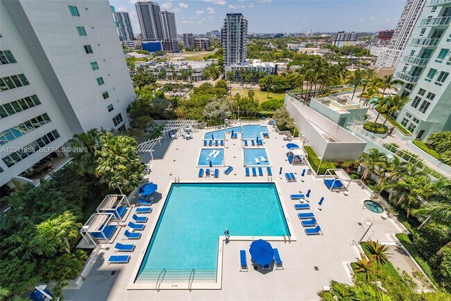 Photo - 1800 N Bayshore Dr Unidad 1806