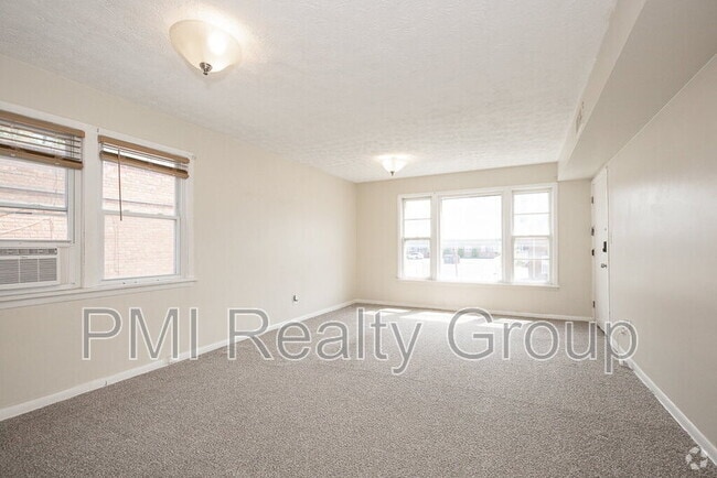 Building Photo - 1520 Coventry Rd Unit 3 Rental