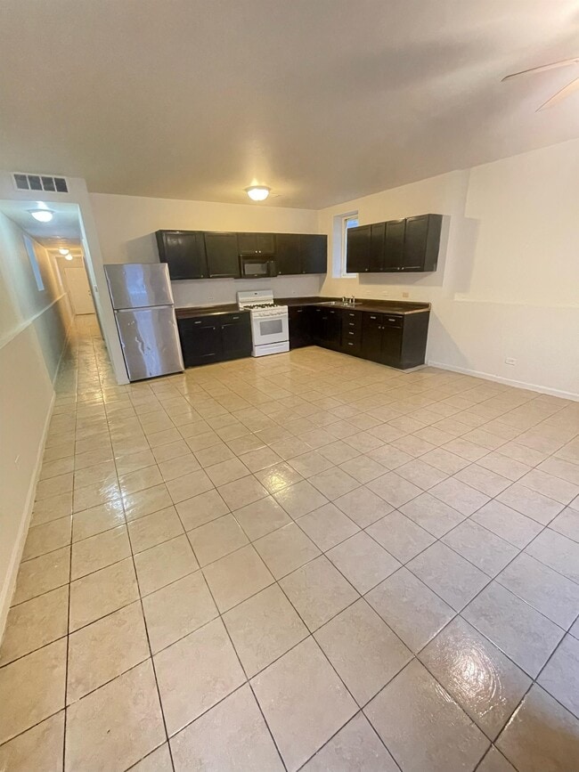 3518 W Lexington St Unit 2
