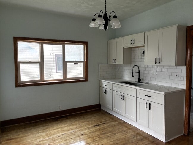 Photo - 3234 N Achilles St