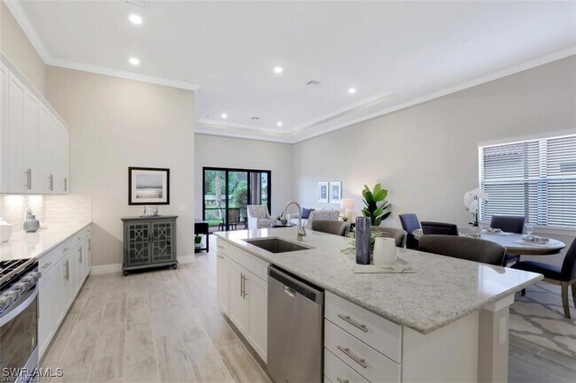 Building Photo - 7253 Wilton Dr N Rental