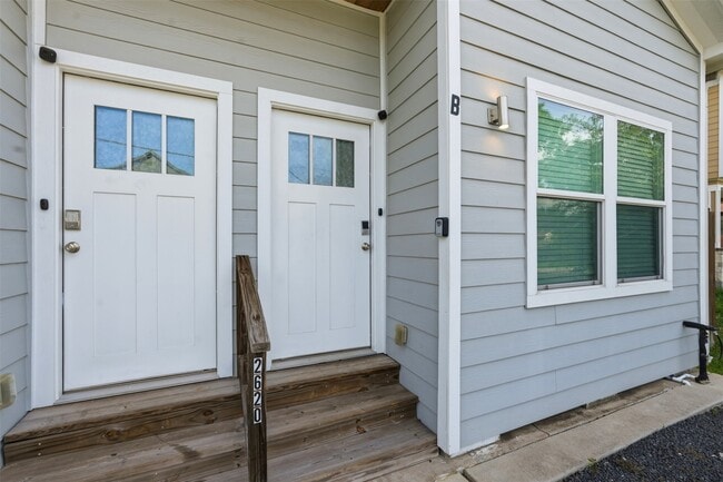 Photo - 2620 Delafield St Unit B