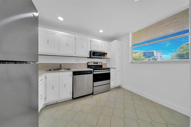 Photo - 3801 Environ Blvd Unit 217