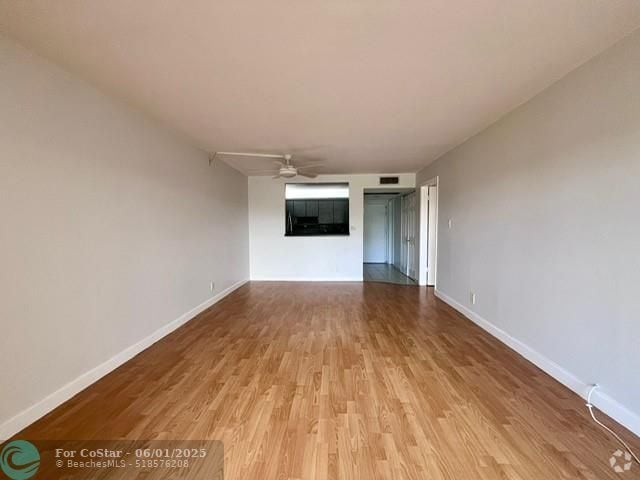 Building Photo - 9355 SW 8th St Unit 320 Rental