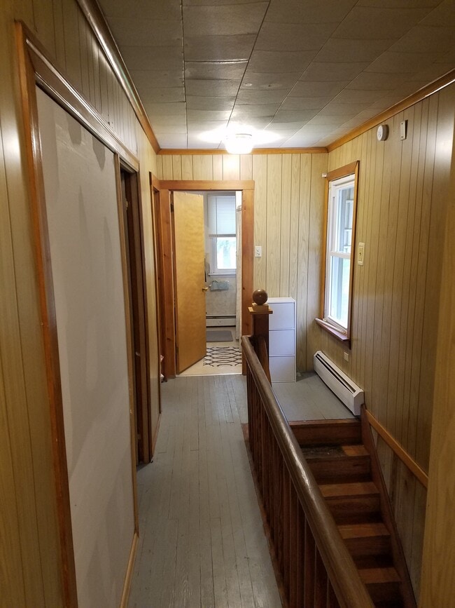 Upstairs Hallway - 271 S Main Rd