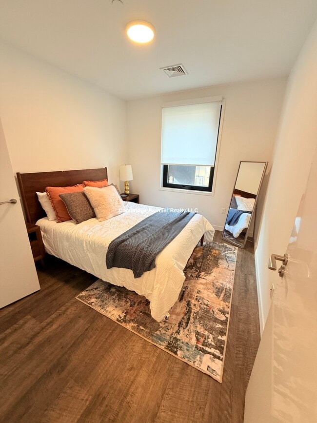 Building Photo - 139B Alewife Brook Pky Unit 2