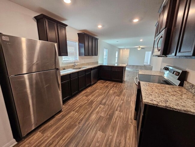 Photo - 17904 Speculator Ln