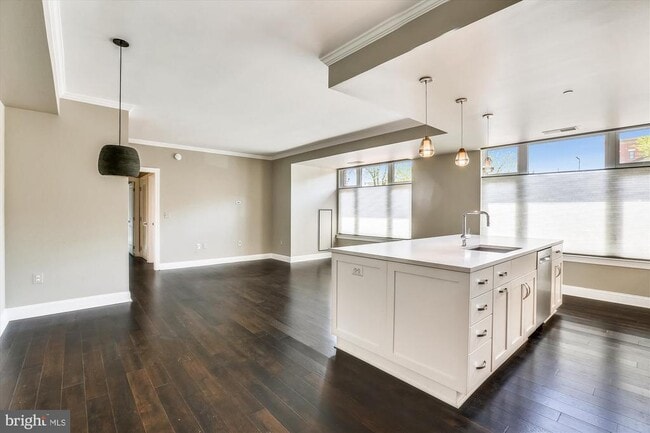 Photo - 4915 Hampden Ln Unit 101