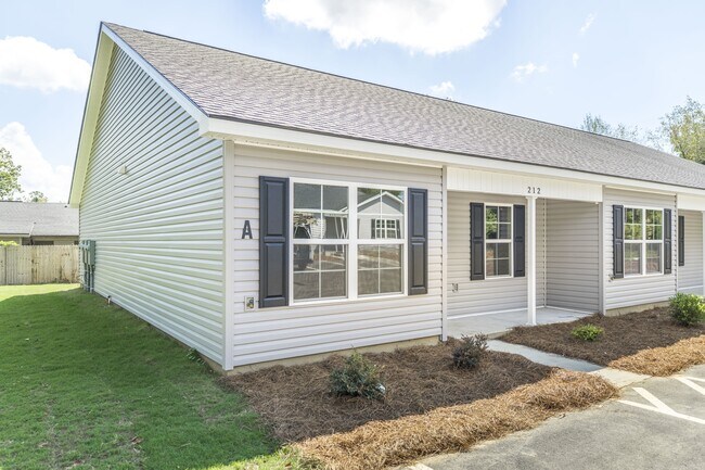 Photo - 212 Tabor Dr