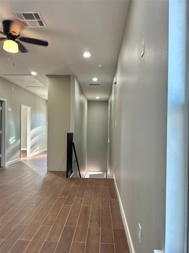 Photo - 8321 Coma St