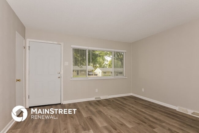 Photo - 9807 Guthrie Ave