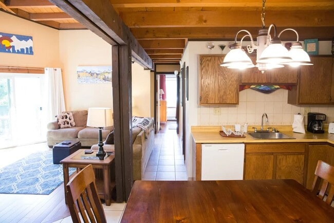 Photo - Long Term Rental- Treehouse H 307 Unit H #307