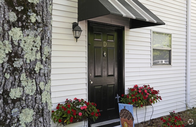River Hill Townhomes