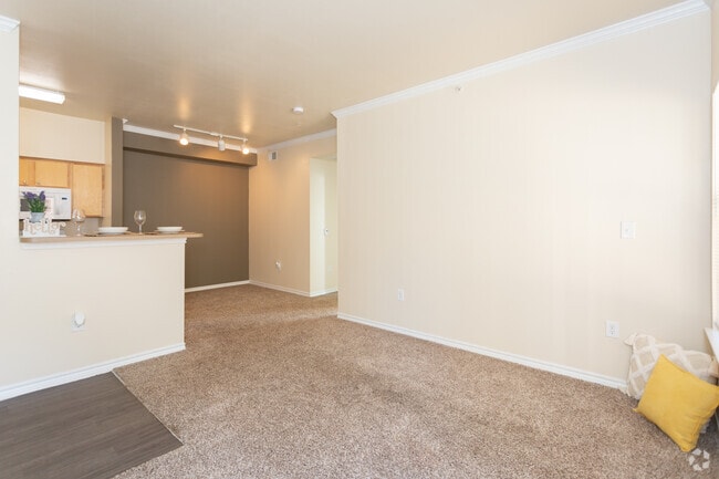 1HAB 1BA - 654 ft² - Dakota Arms Apartments