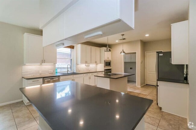 Building Photo - 5357 Austral Loop Rental