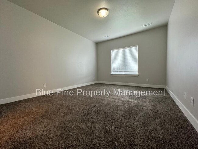 Photo - 2824 Brooklyn St