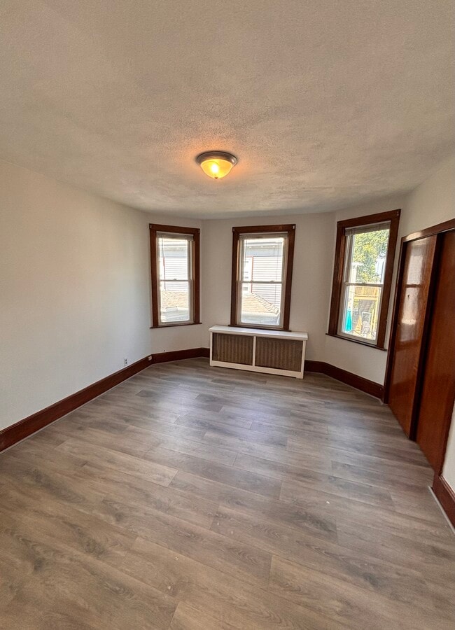 Photo - 122 Aldrich St Unit 2