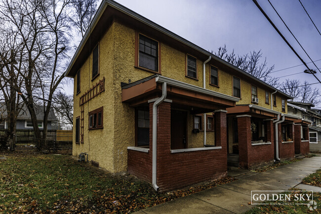 Building Photo - 5123 E Burgess Ave Rental