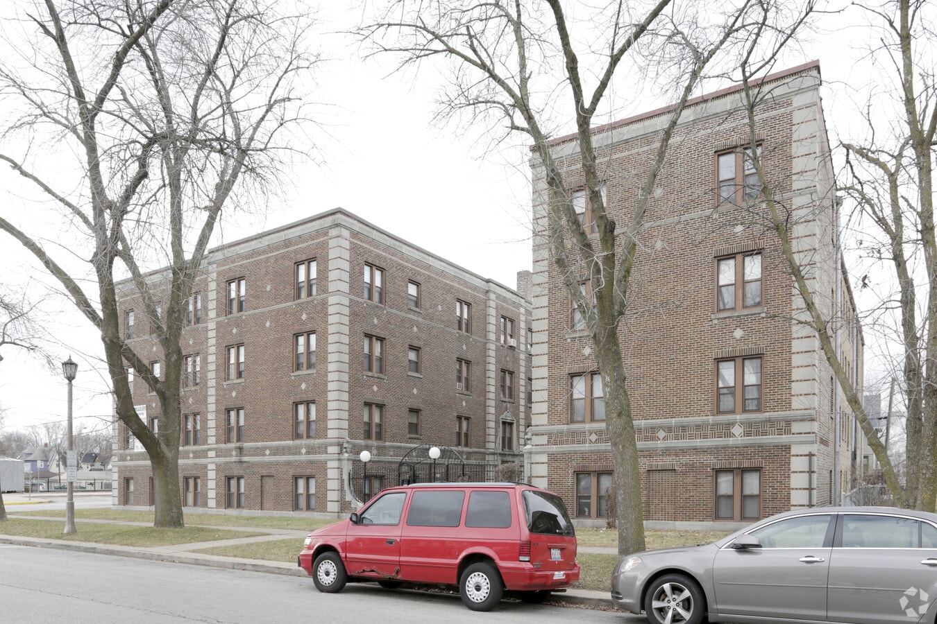 Edificio - 3230 Home Ave