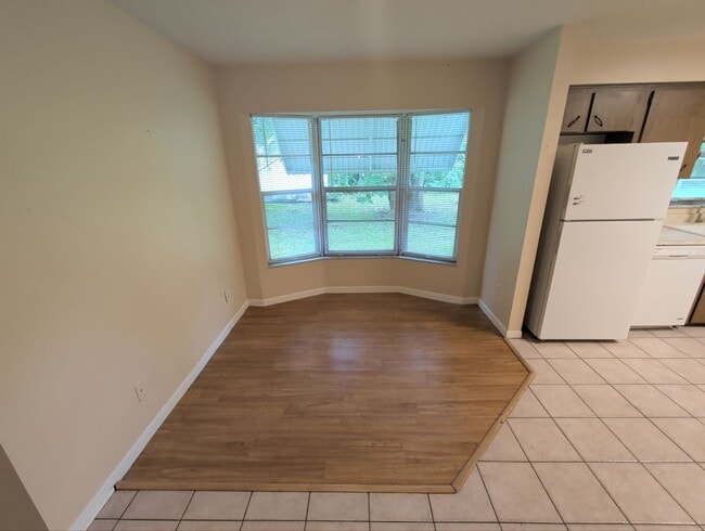 Photo - 3260 S Michigan Blvd