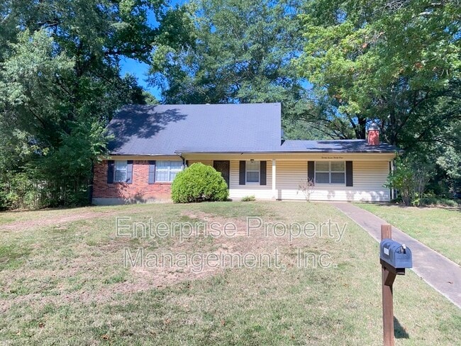 Building Photo - 2739 N Star Dr