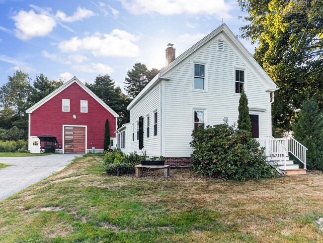 Photo - 464 Gray Rd