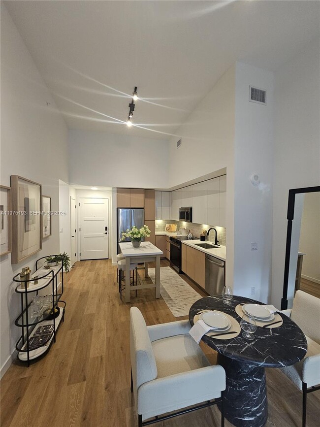 Photo - 1650 NE 124th St Unit 102