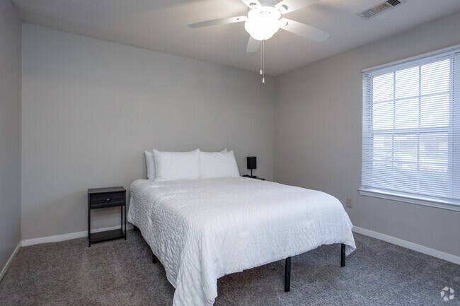 2BR, 2BA - 1,163SF - Primary Bedroom