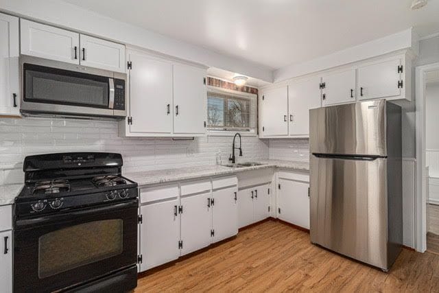 Photo - 24310 Rosemarie Ave