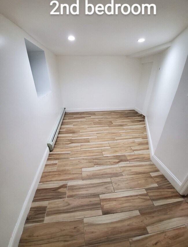 Photo - 1842 Hunt Ave Unit ground floor (sami basement)