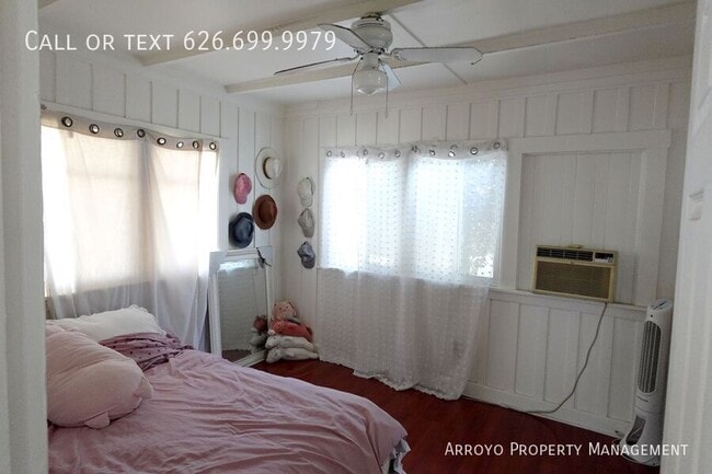 Photo - 417 S Canyon Blvd
