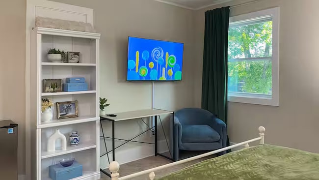 Photo - 906 Metropolitan Pkwy SW