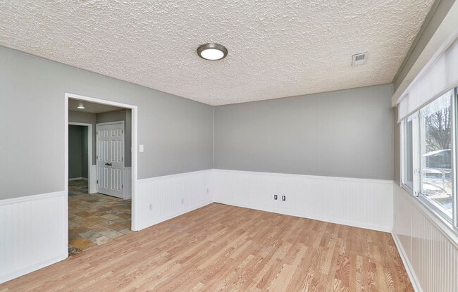 Photo - 3741 Primm St