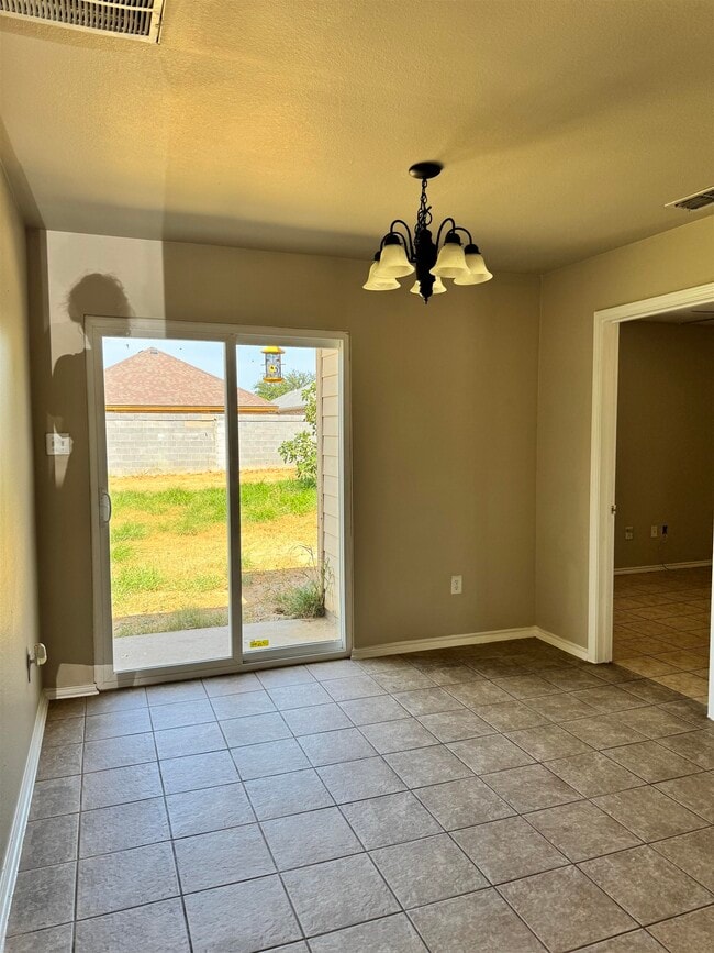 Photo - 2615 Bandera Dr