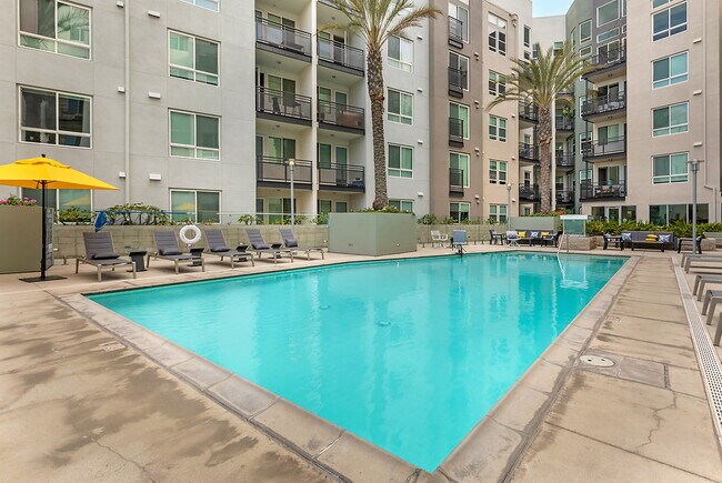 Wilshire La Brea